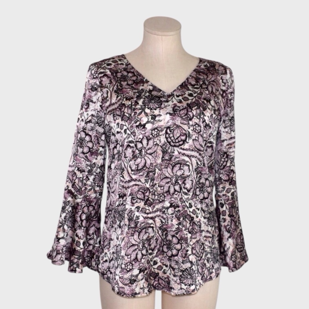 Roz & Ali Bell Sleeve Floral‎ Blouse with V-Neck Back Cutout